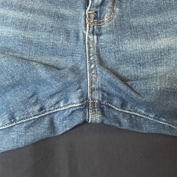 American Eagle kick boot leg jeans - Picture 4 of 4